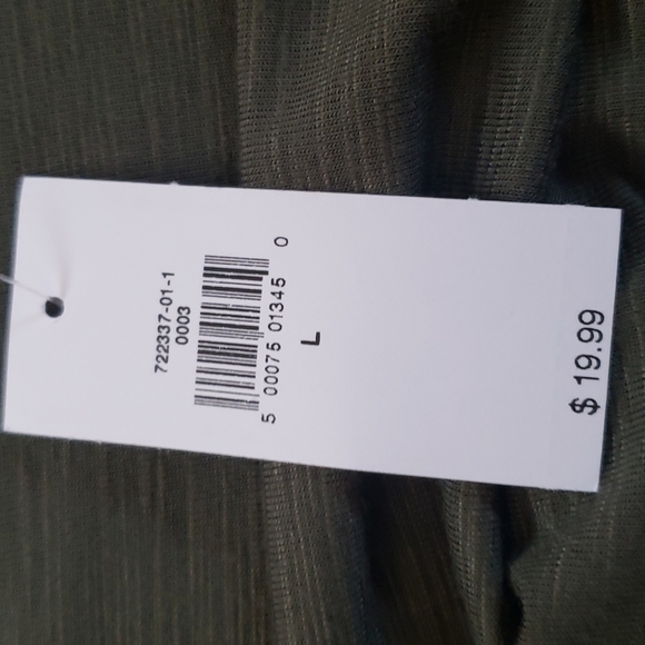 Top - Picture 4 of 4